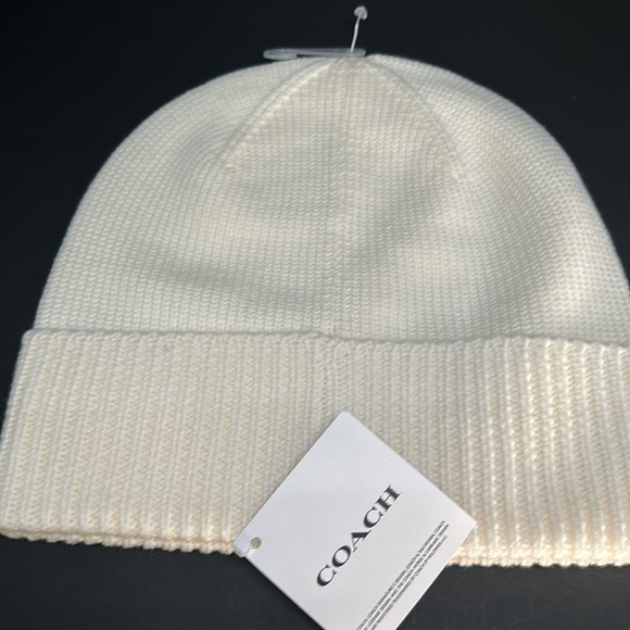 Coach Limited Edition Rexy Patch Cap Wool Beanie hat Dinosaur Patch Chalk White - Picture 7 of 7